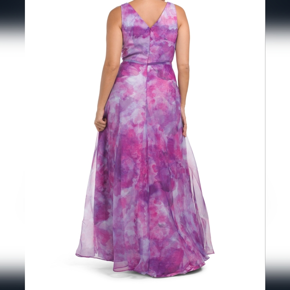 V Neck Organza Gown - Picture 2 of 3